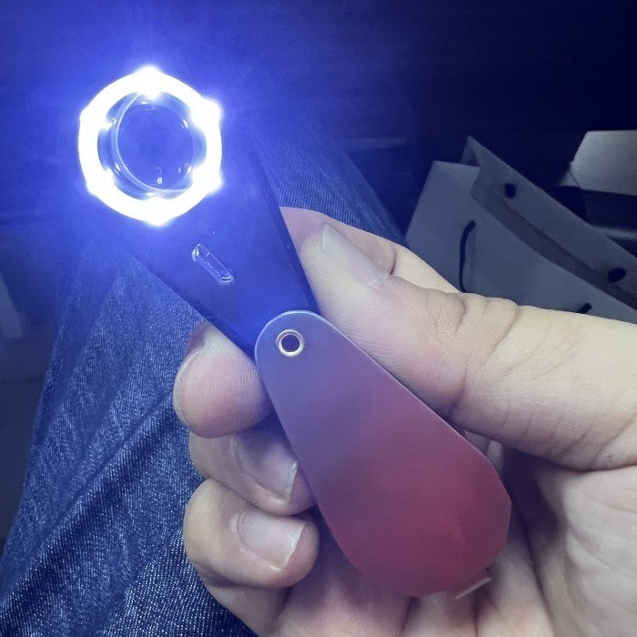 Loupe Perhiasan 30x 21 mm Lampu Rechargeable / Triplet Magnifier
