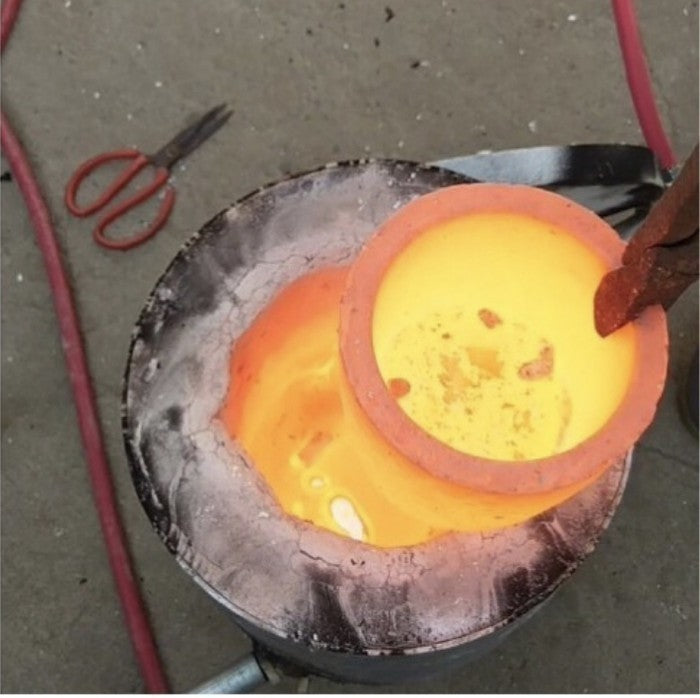 Crucible grafid tungku kowi untuk lebur tembaga kuningan 6 kg